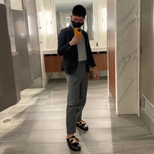 Meet your Posher, Dominic